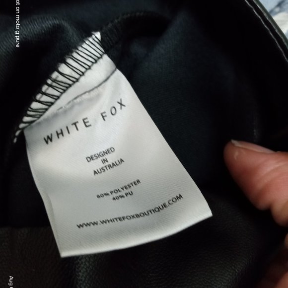White Fox NWT Faux Leather Boot Cut Blk Pants Sz Small - Picture 4 of 8